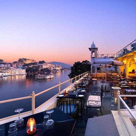 Sarovar - Lake Facing Boutique Hotel On Lake Pichola Udaipur Esterno foto