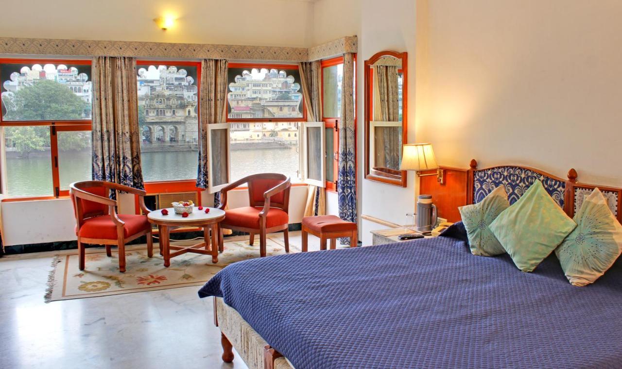 Sarovar - Lake Facing Boutique Hotel On Lake Pichola Udaipur Esterno foto