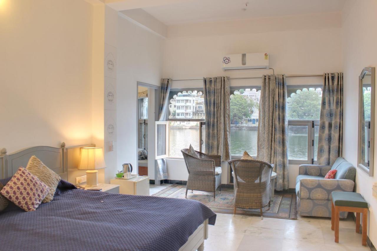 Sarovar - Lake Facing Boutique Hotel On Lake Pichola Udaipur Esterno foto