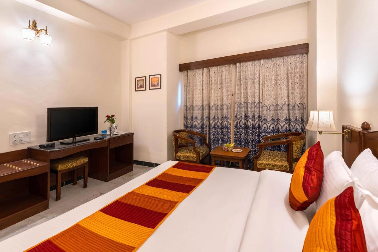 Sarovar - Lake Facing Boutique Hotel On Lake Pichola Udaipur Esterno foto