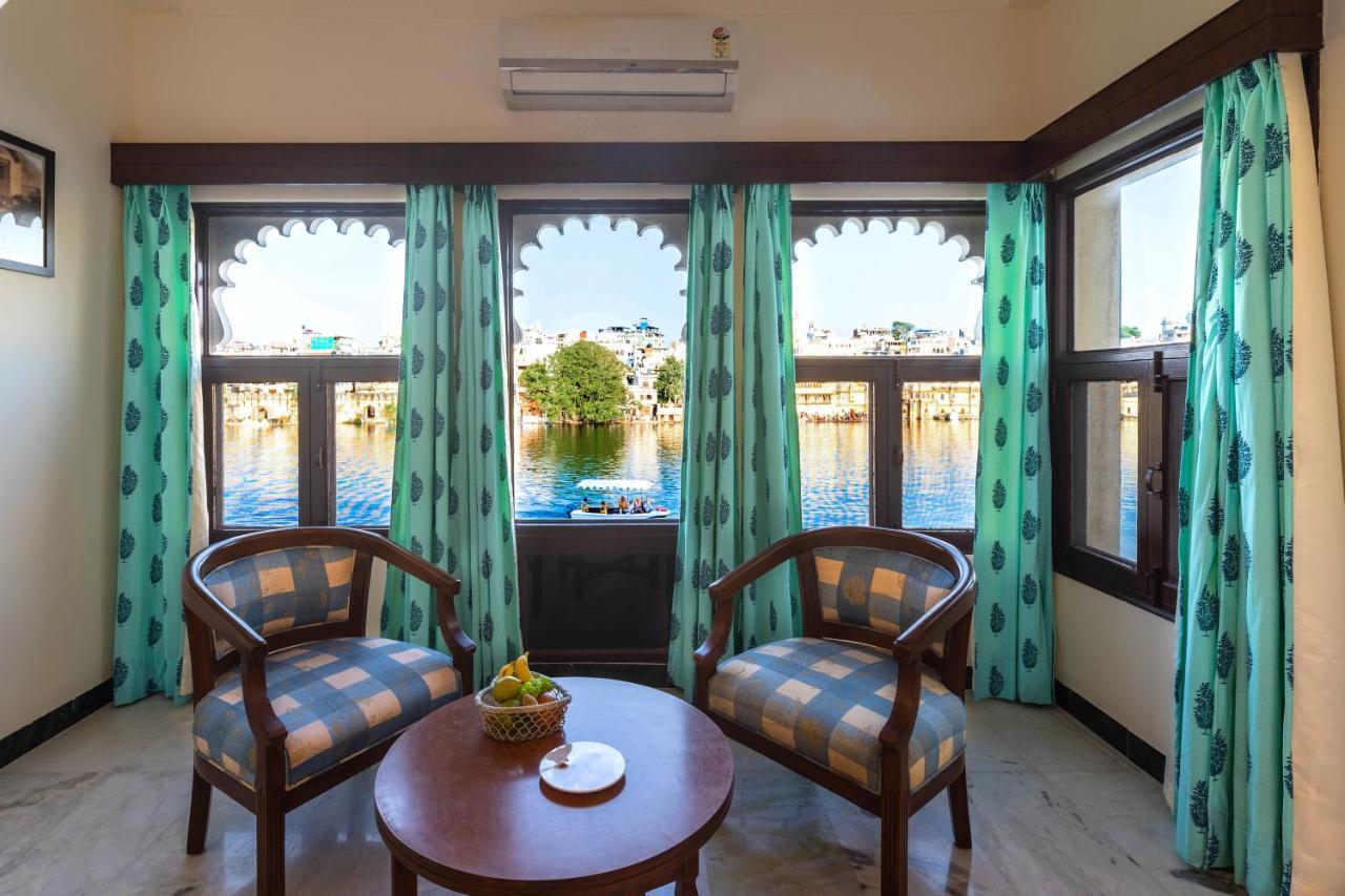 Sarovar - Lake Facing Boutique Hotel On Lake Pichola Udaipur Esterno foto