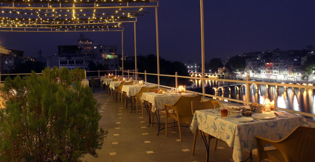 Sarovar - Lake Facing Boutique Hotel On Lake Pichola Udaipur Esterno foto